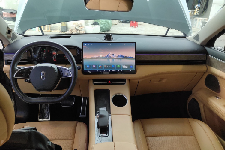 鸿蒙智行 问界M5 2022款 增程四驱旗舰版中控内饰7002