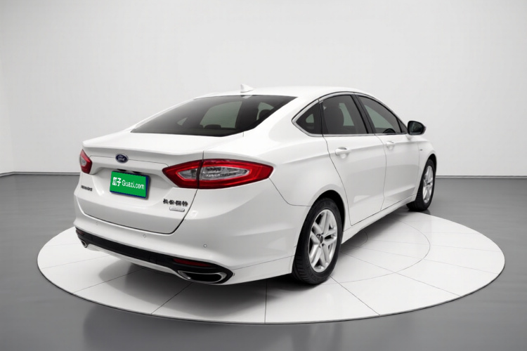 福特 蒙迪欧 2013款 1.5L GTDi180时尚型车身外观7