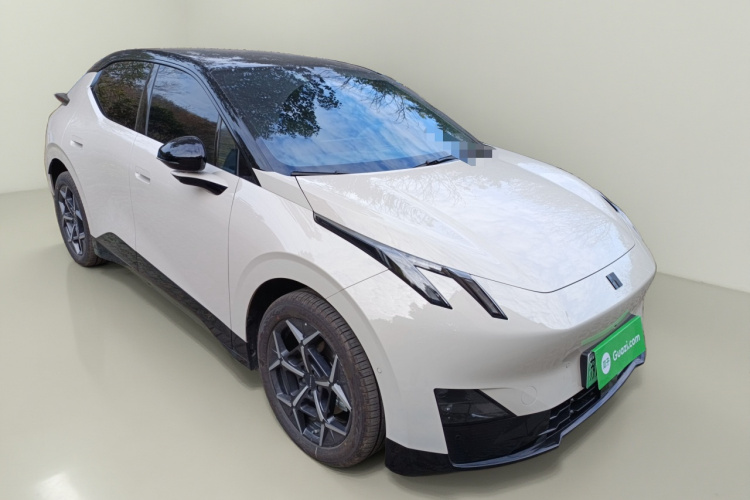 领克Z20 2025款 530km 后驱Pro车身外观3