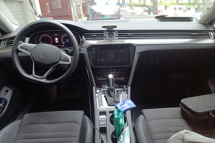 大众 迈腾 2021款 330TSI DSG 30周年纪念版中控内饰12