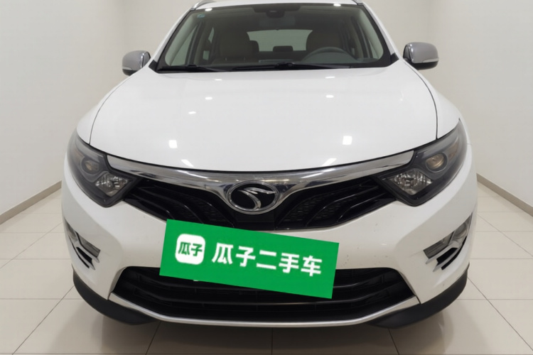 东南DX7 2015款 1.5T 自动豪华型车身外观2