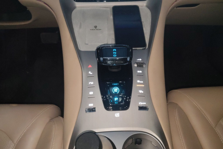 腾势N7 2023款 长续航性能Max版局部细节18