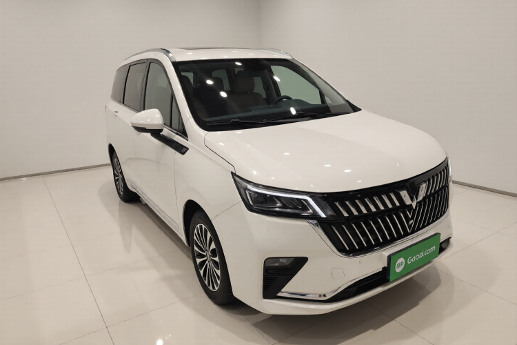 五菱汽车 五菱佳辰 2022款 1.5T CVT尊享旗舰型车身外观3