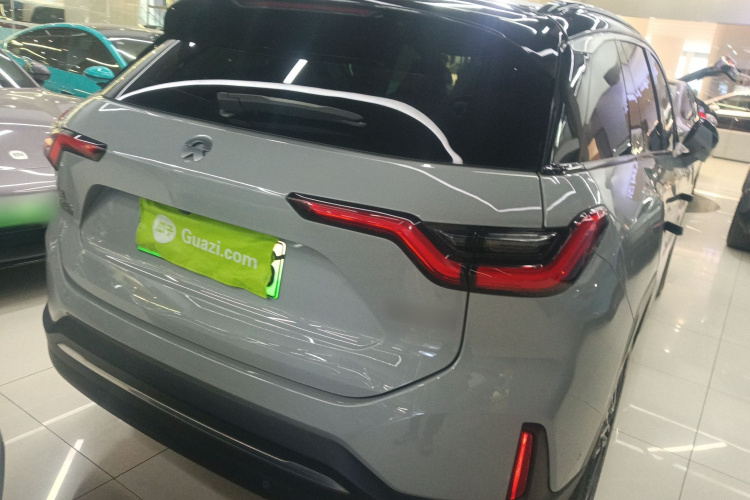 蔚来ES6 2019款 430KM 性能版车身外观7