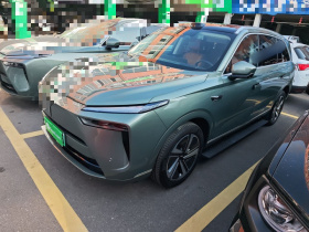 魏牌 蓝山 2025款 四驱 Ultra