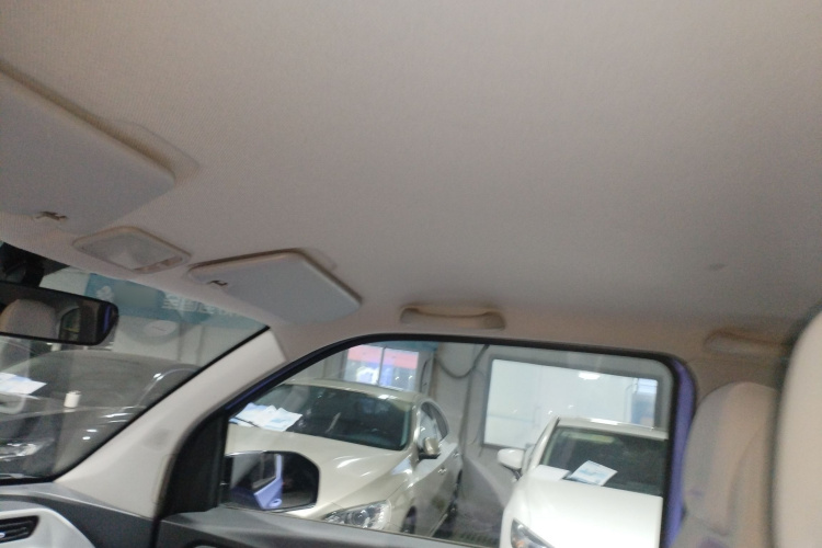 五菱汽车 宏光MINIEV 2022款 马卡龙缤纷款 磷酸铁锂中控内饰22