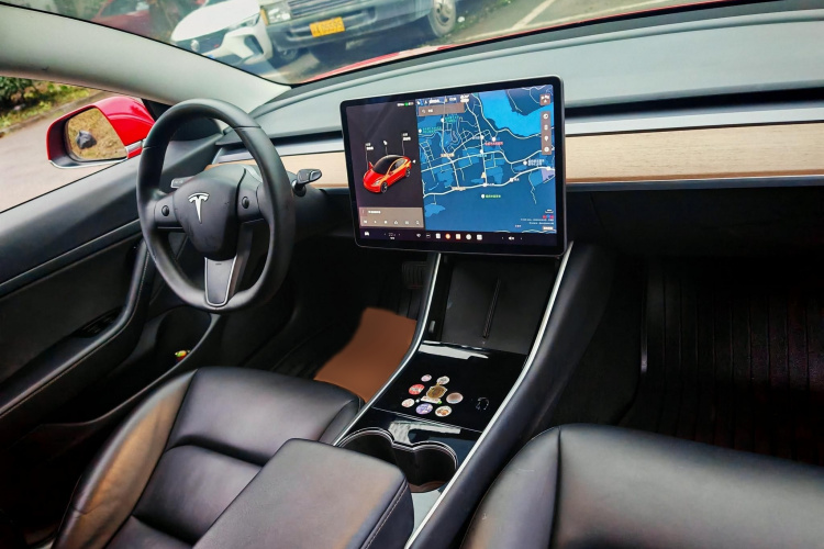 特斯拉 Model 3 2019款 标准续航后驱升级版中控内饰7007