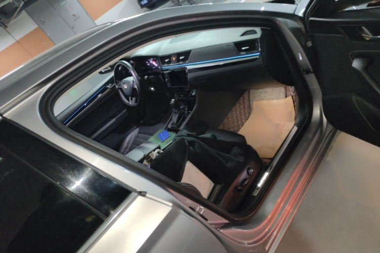 斯柯达 速派 2019款 TSI330 DSG豪华版局部细节9005