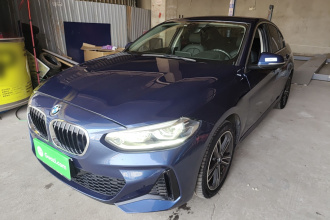 宝马1系 2021款 120i M运动版