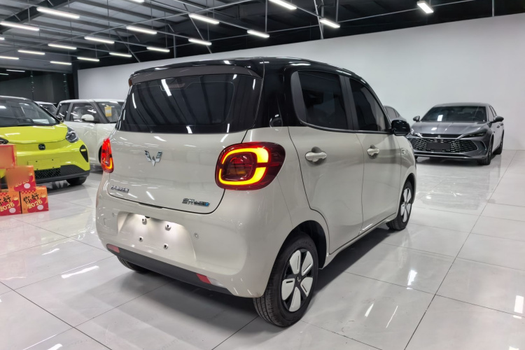 五菱汽车 宏光MINIEV 2025款 四门版 进阶款车身外观6004