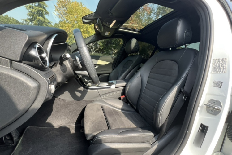 奔驰C级 2021款 C 260 星耀臻藏版中控内饰7008