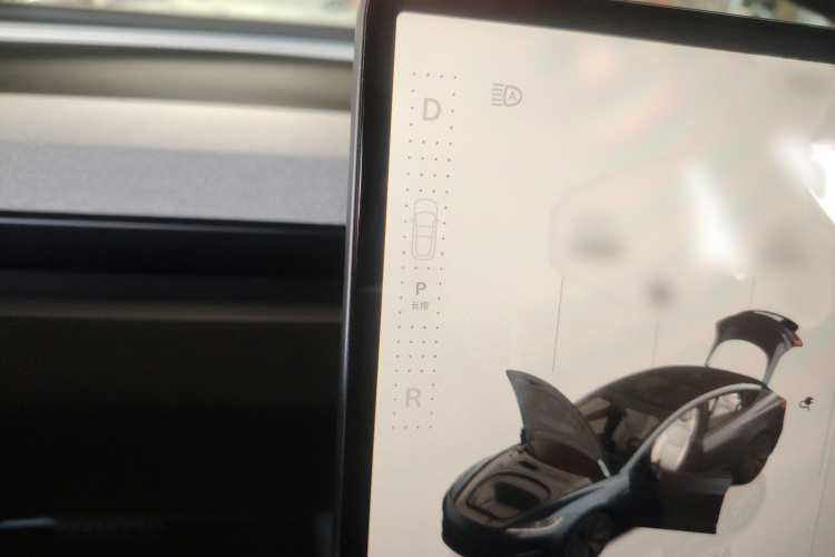 特斯拉 Model 3 2023款 长续航全轮驱动版局部细节18