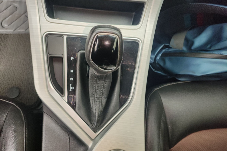 吉利汽车 远景 2018款 1.5L 自动尊贵型局部细节18