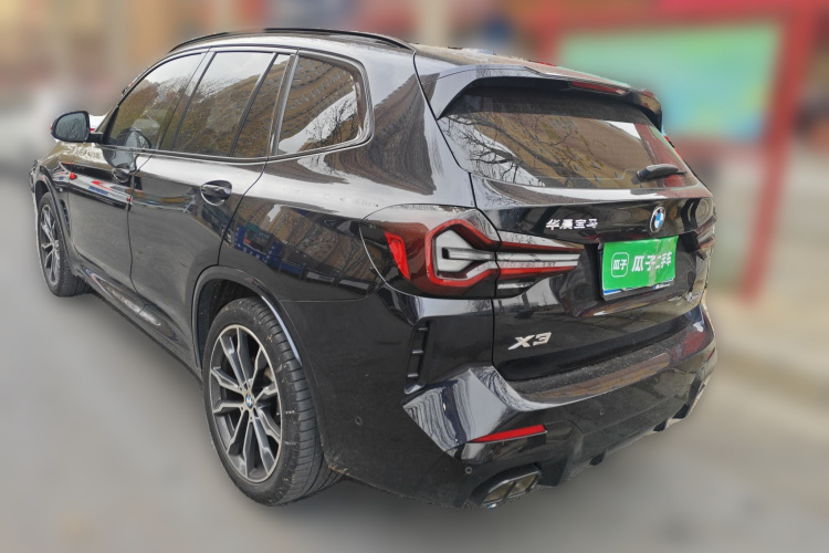 宝马X3 2022款 改款二 xDrive30i 领先型 M曜夜套装车身外观5