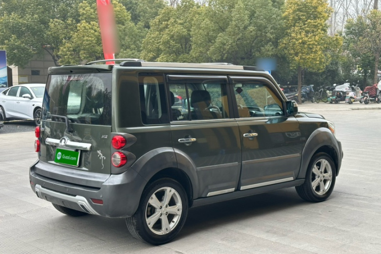 长城M2 2014款 1.5L 手动都市版车身外观6006