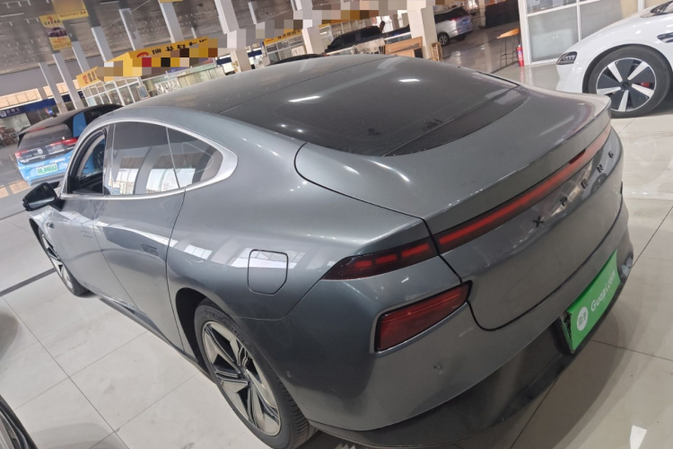 小鹏P7 2020款 562E性能版车身外观6003