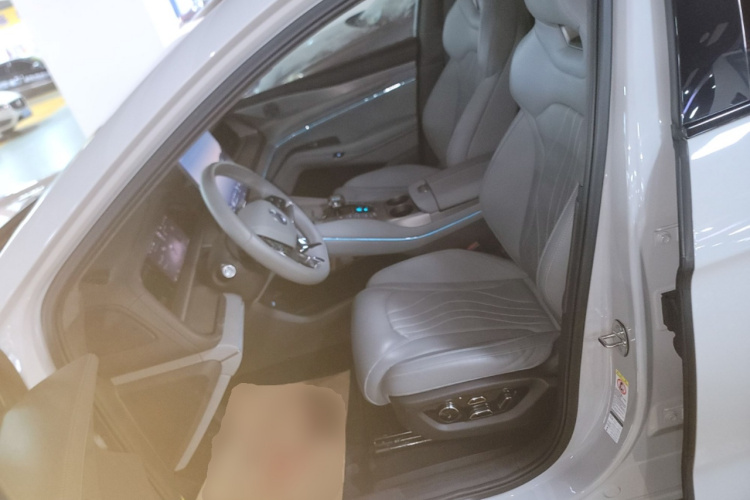 腾势N7 2024款 630 四驱智驾Max版中控内饰19