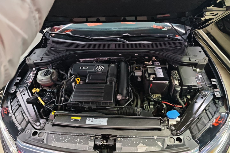 大众 速腾 2019款 280TSI DSG舒适型 国VI机舱底盘24