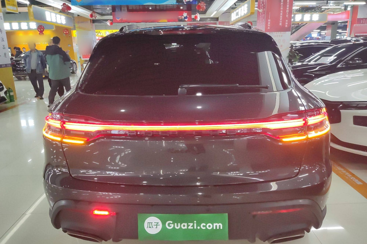 保时捷 2022款 Macan 2.0T车身外观6004