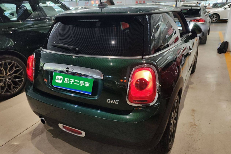 MINI 2016款 1.2T ONE 先锋派车身外观6005