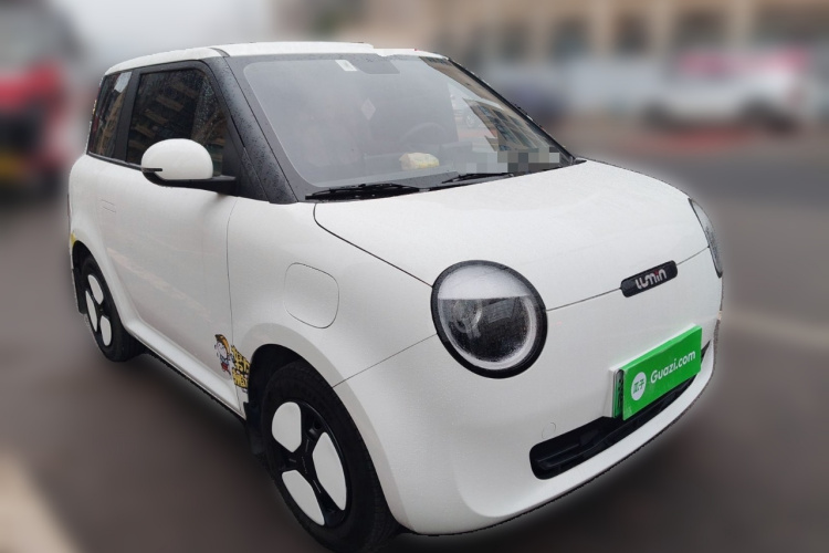 长安启源 长安Lumin 2023款 205km 香沁款车身外观3