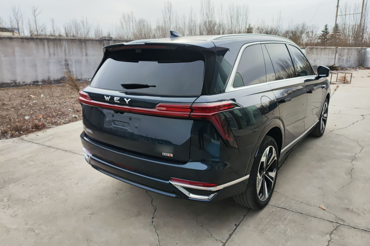 魏牌 蓝山 2025款 四驱 Ultra车身外观7