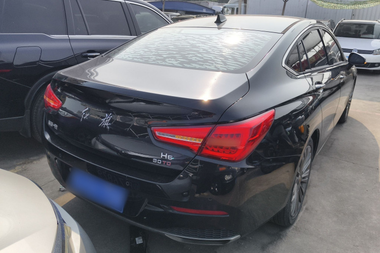 红旗H5 2020款 1.5T DCT旗悦版车身外观7