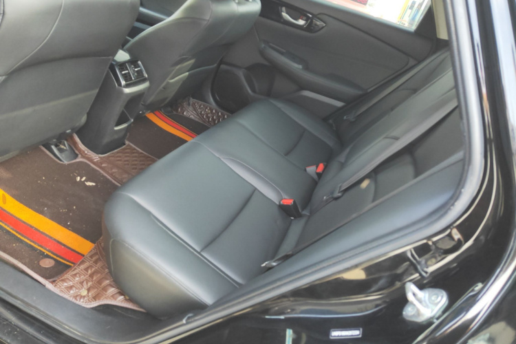 本田 凌派 2019款 180Turbo CVT豪华版 国VI中控内饰21