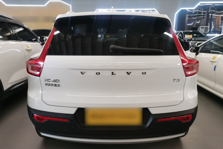 沃尔沃XC40 2020款 T3 智行时尚版车身外观6004