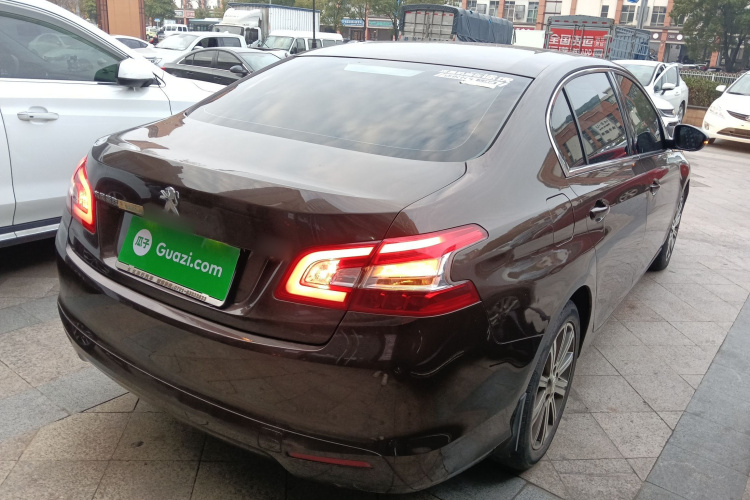 标致408 2014款 1.8L 自动豪华版车身外观7