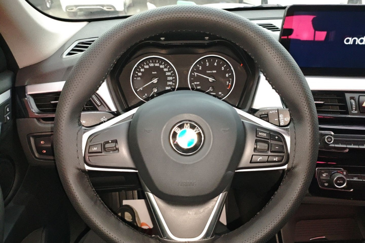 宝马X1 2018款 sDrive18Li 时尚型局部细节13