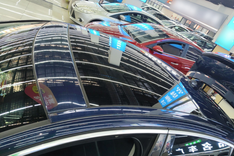 捷豹XE 2018款 2.0T 200PS 两驱R-Sport运动版局部细节57