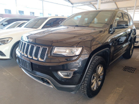 Jeep 大切诺基(进口) 2015款 3.0L 精英导航版