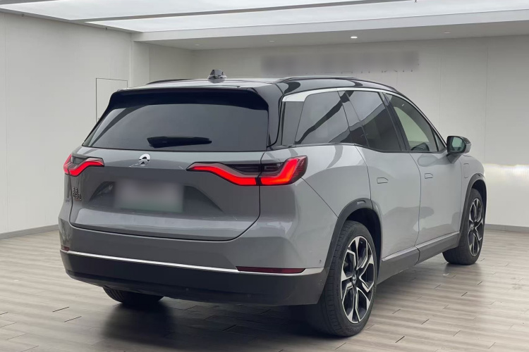 蔚来ES8 2020款 450KM 签名版 六座版车身外观7