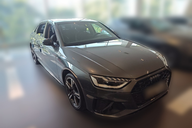 奥迪A4L 2022款 40 TFSI 豪华动感型车身外观3