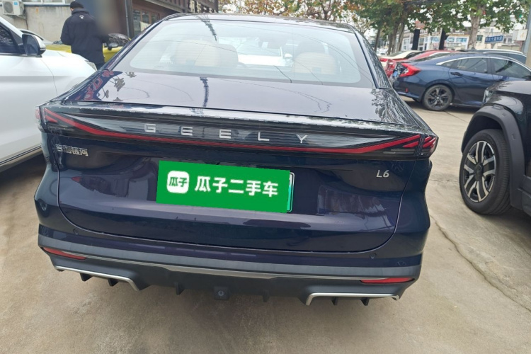 吉利银河 银河L6 2023款 125km 星舰车身外观6