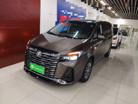 别克GL8 2022款 陆上公务舱 652T 尊贵型