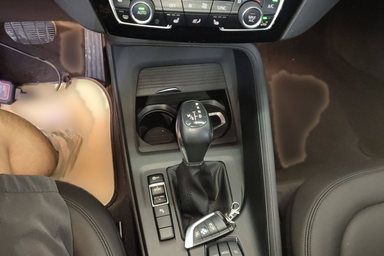 宝马X1 2016款 sDrive18Li 尊享型局部细节18