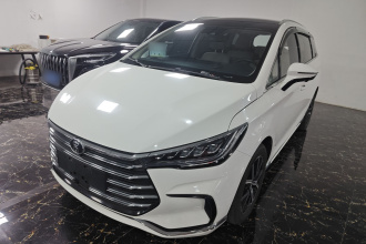 比亚迪 宋MAX新能源 2022款 DM-i 105KM 旗舰型