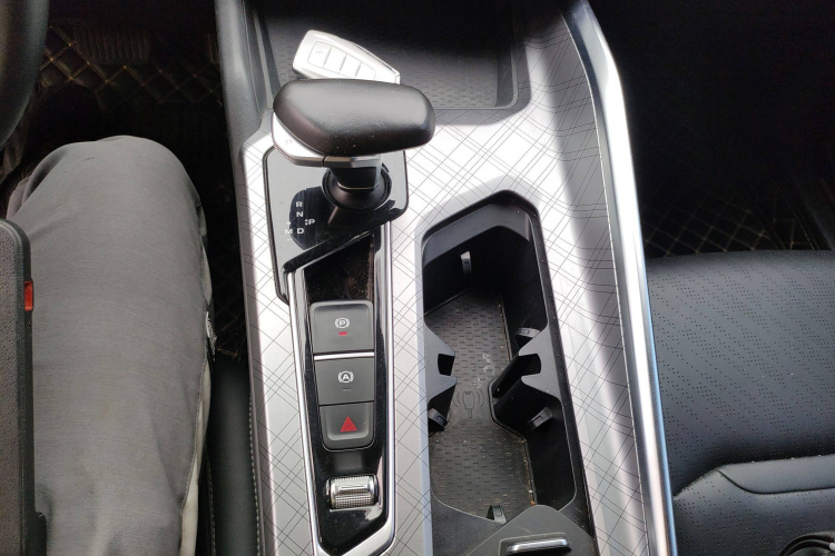 吉利汽车 星瑞 2021款 2.0TD 豪华型局部细节18