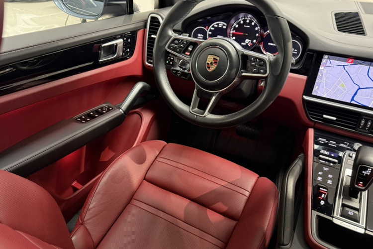 保时捷 2019款 Cayenne 3.0T中控内饰7012