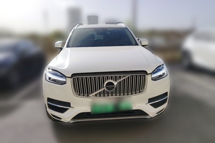 沃尔沃XC90新能源 2018款 E驱混动 T8 智尊版 7座车身外观2