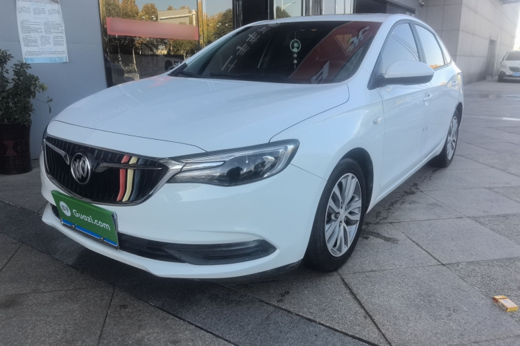 别克 英朗 2021款 1.3T 自动轻混动精英型车身外观1