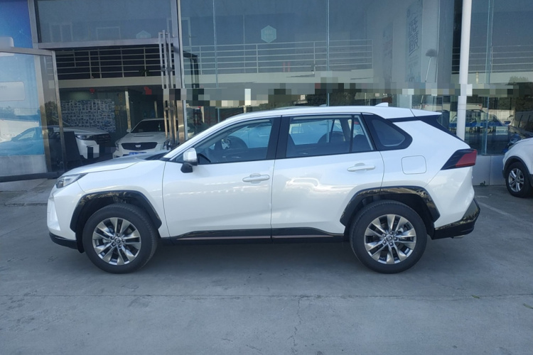 丰田 威兰达 2024款 2.0L CVT两驱都市版车身外观4