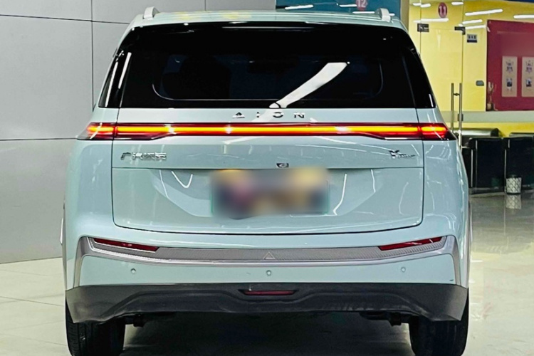 埃安 AION Y 2023款 Younger车身外观6006