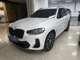 宝马X3 2022款 xDrive30i 领先型 M曜夜套装