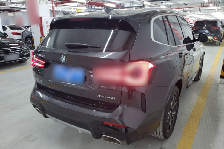 宝马X3 2022款 改款 xDrive25i M运动套装车身外观6005