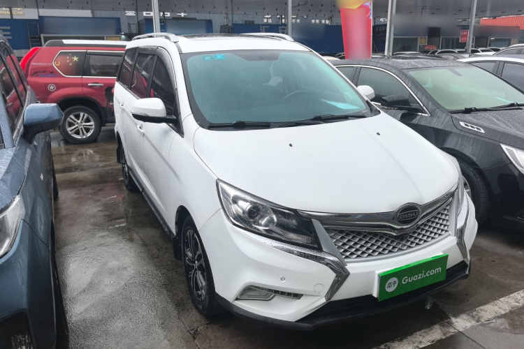 比速汽车 比速M3 2017款 1.5L 尊享型车身外观3