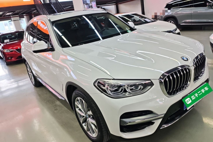 宝马X3 2021款 xDrive25i 豪华套装车身外观3