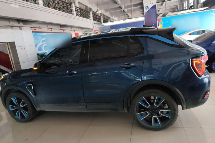 领克01 2019款 2.0T 两驱耀Pro版 国VI车身外观4